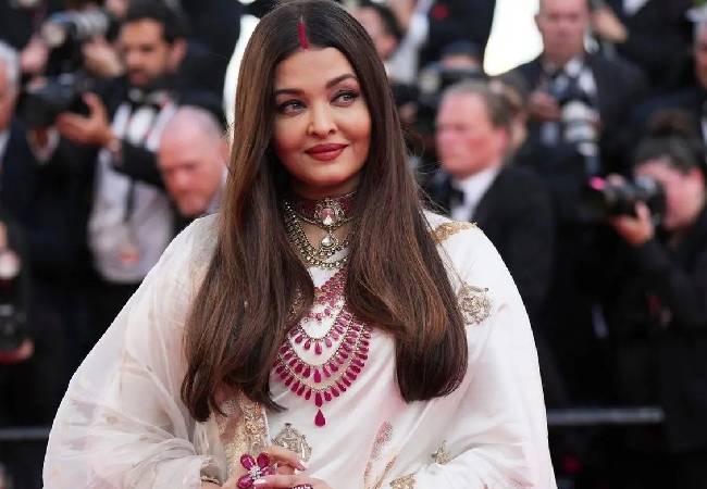 Actor Aishwarya Rai urges Delhi HC to restrain illegal use of name, image